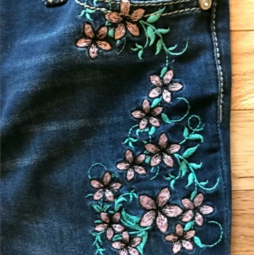 Lola Hydraulic Size 13 Jeans Embroidery Flowers - Picture 6 of 8